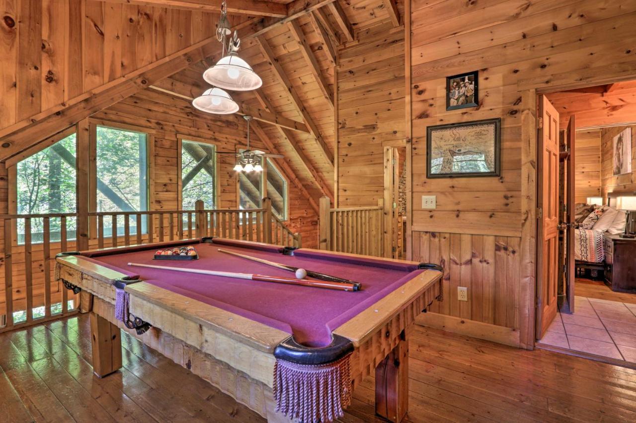 Cabin With Hot Tub And Deck, 3 Mi To Pigeon Forge Sevierville Esterno foto